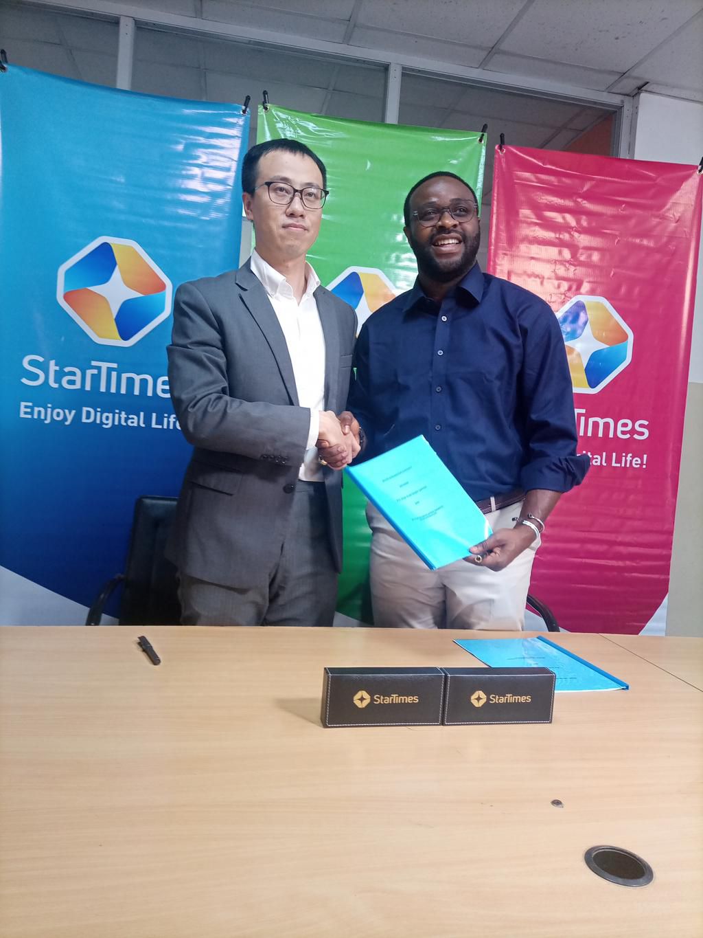 The movie star was honoured by the management of StarTimes for his strong connection with entertainment lovers.