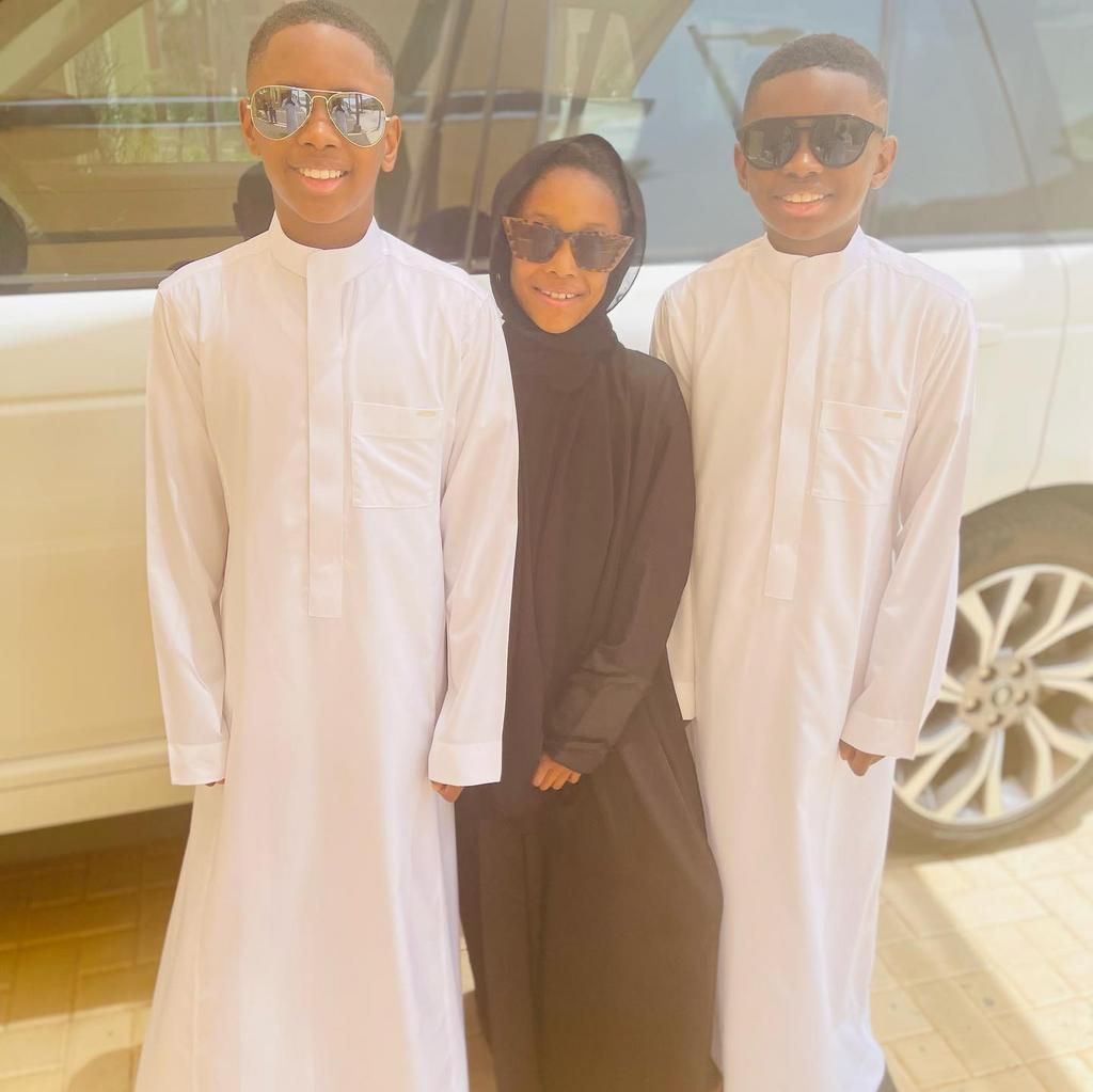 Odion Ighalo celebrates Eid al-Fitr holiday with kids in Saudi Arabia [Photos]