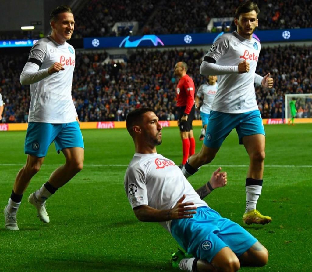 Napoli is looking comfortable in Group A in the UCL.