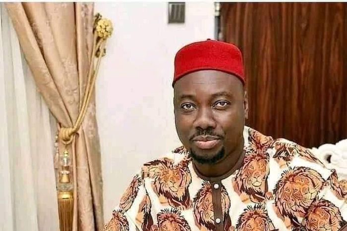 Obi Cubana turns funeral into carnival in Oba, Anambra State