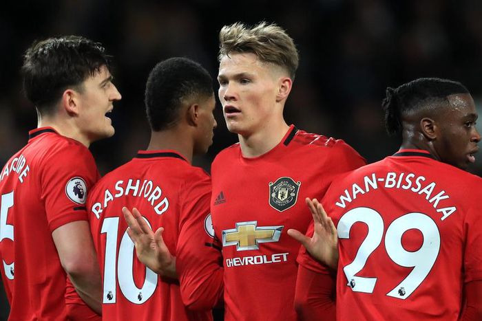 Aaron Wan Bissaka and Manchester United players