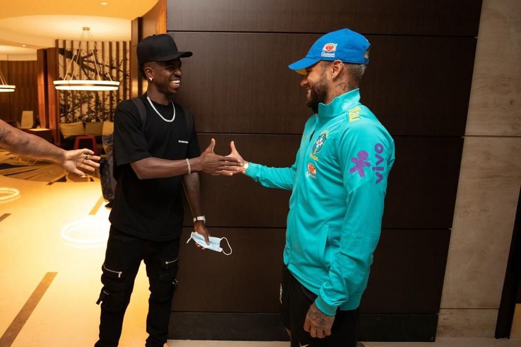 Real Madrid stars Vinícius Júnior, Casemiro and Rodrygo get heroic welcome in Brazil