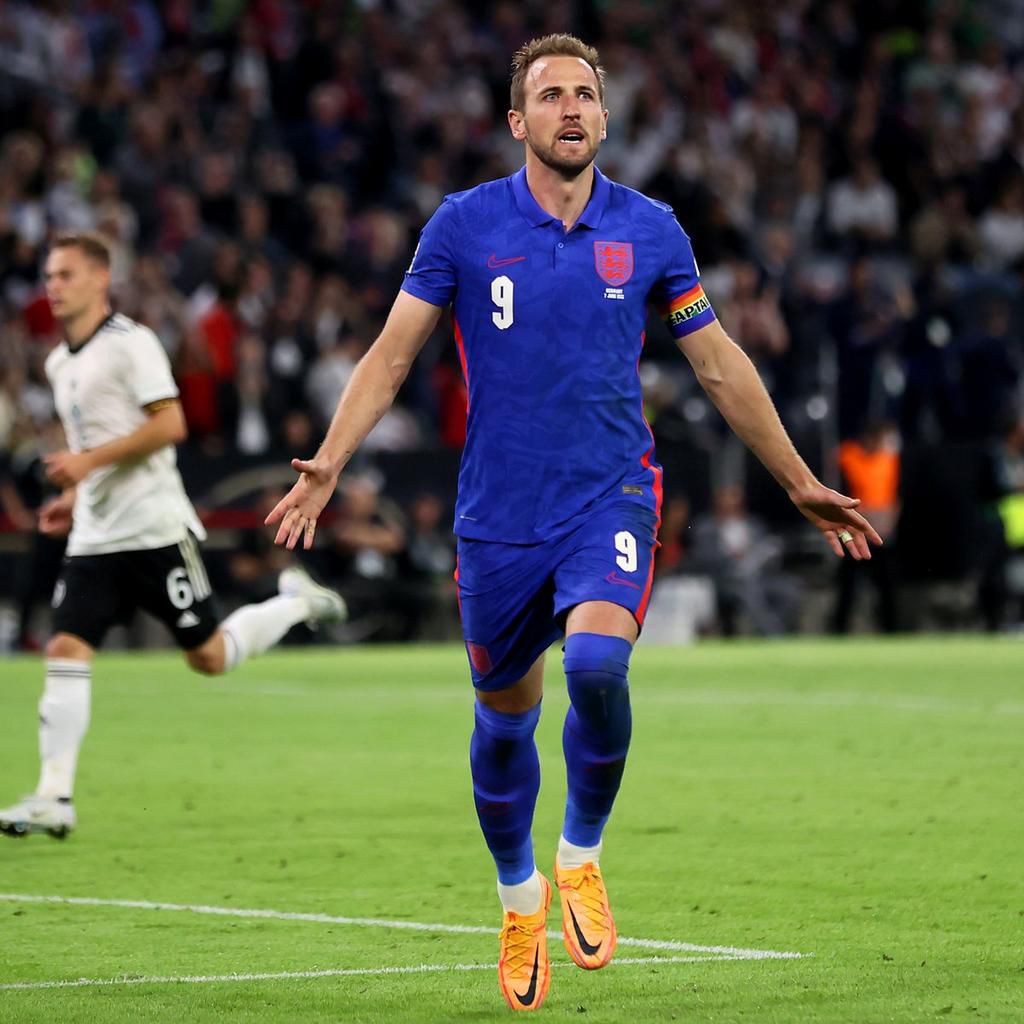 Harry Kane is now just three goals behind Wayne Rooney in the England all-time goals scorer chart.