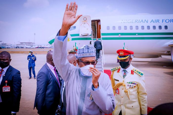 Buhari Returns From Nairobi, Kenya
