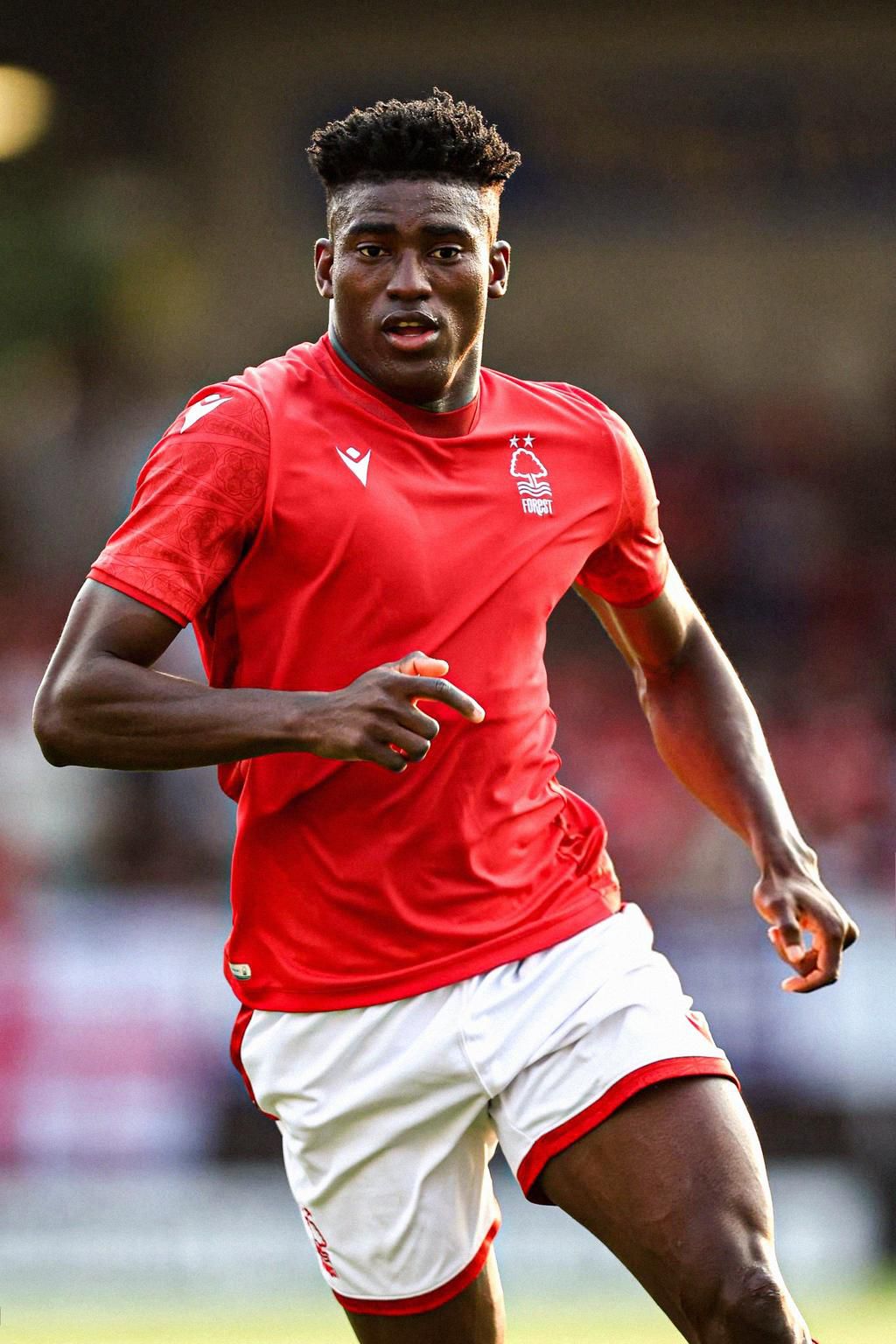 Taiwo Awoniyi wore a blank shirt on Nottingham Forest's return to the Premier League