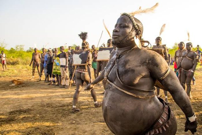 The fatter you are, the more your chances of winning [Ladbible]