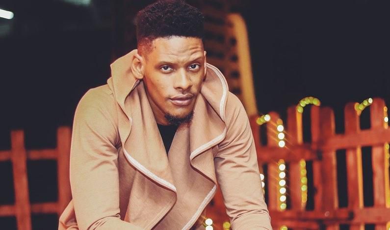 Elozonam is demanding an apology from the man who accused him of flirting with his wife [Instagram/Elozonam]