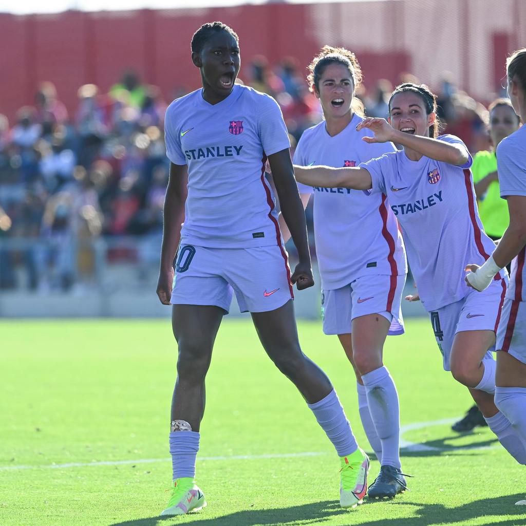 Oshoala wins pichichi award with Barcelona Femeni