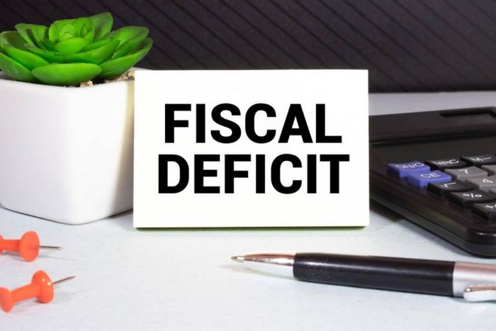 FG’s fiscal deficit hits N643 billion in one month despite higher revenue