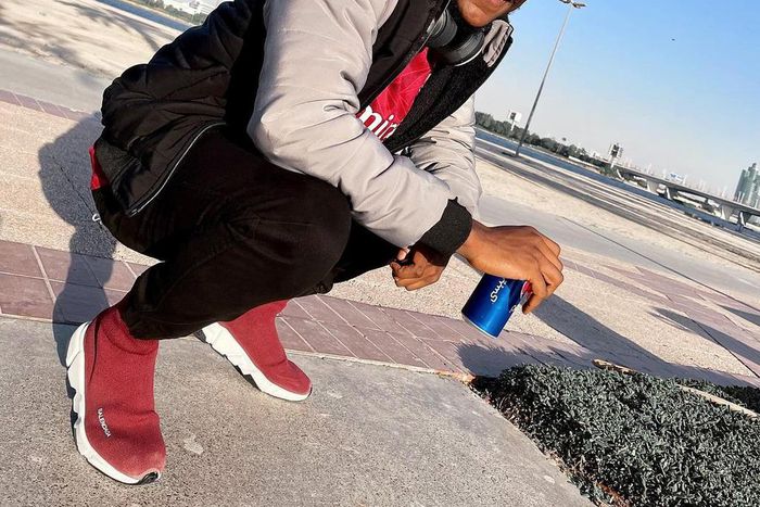 Fizzyfrosh signs multi-million deal with UK label, TMS [Instagram/FizzyFrosh]