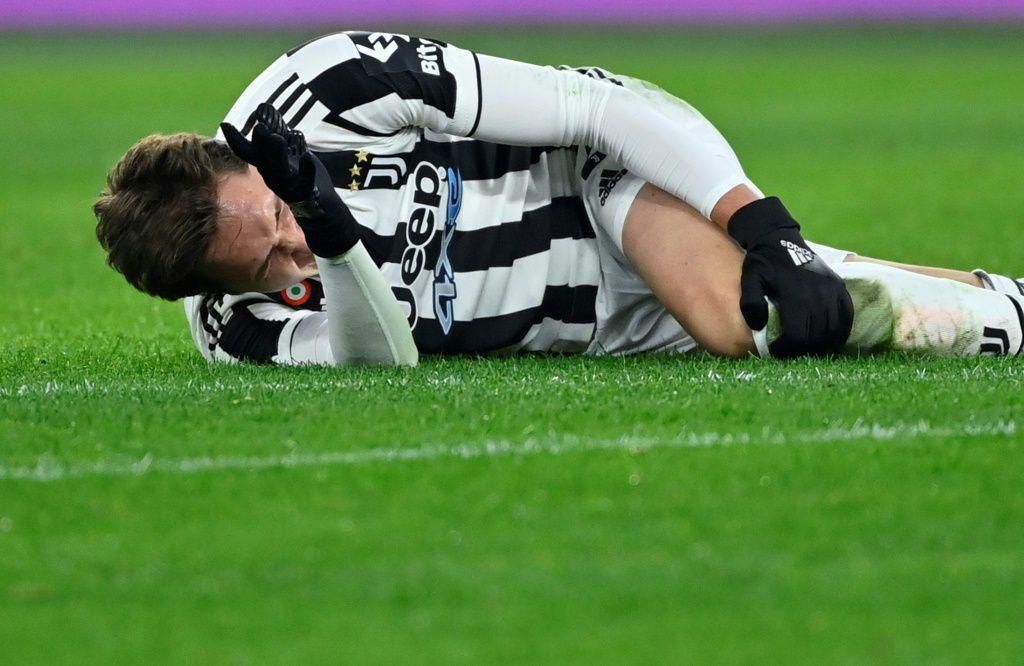 Federico Chiesa will be out for seven months after surgery on his left knee