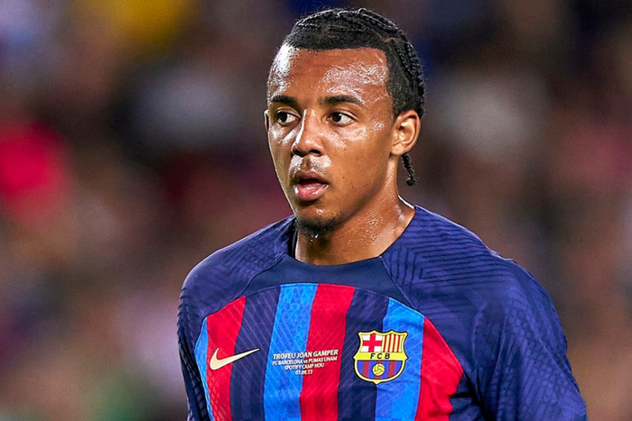 Barcelona defender Jules Kounde is still yet to be registered