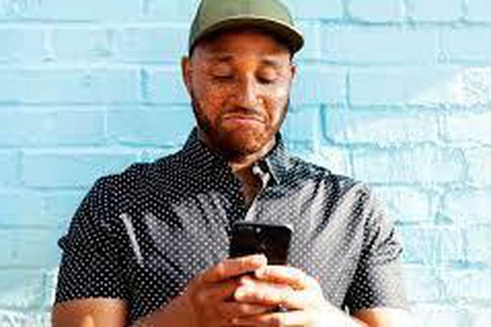 Sliding into dms is an art [Askmen]