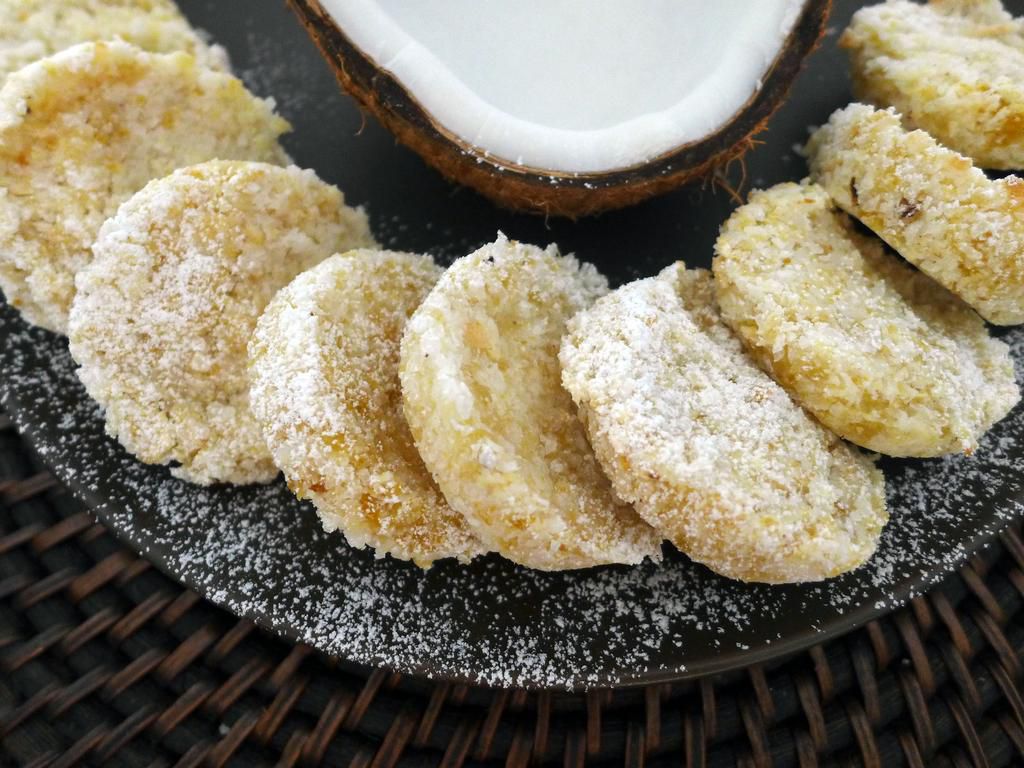 Cassava Coconut biscuits (Cookies)