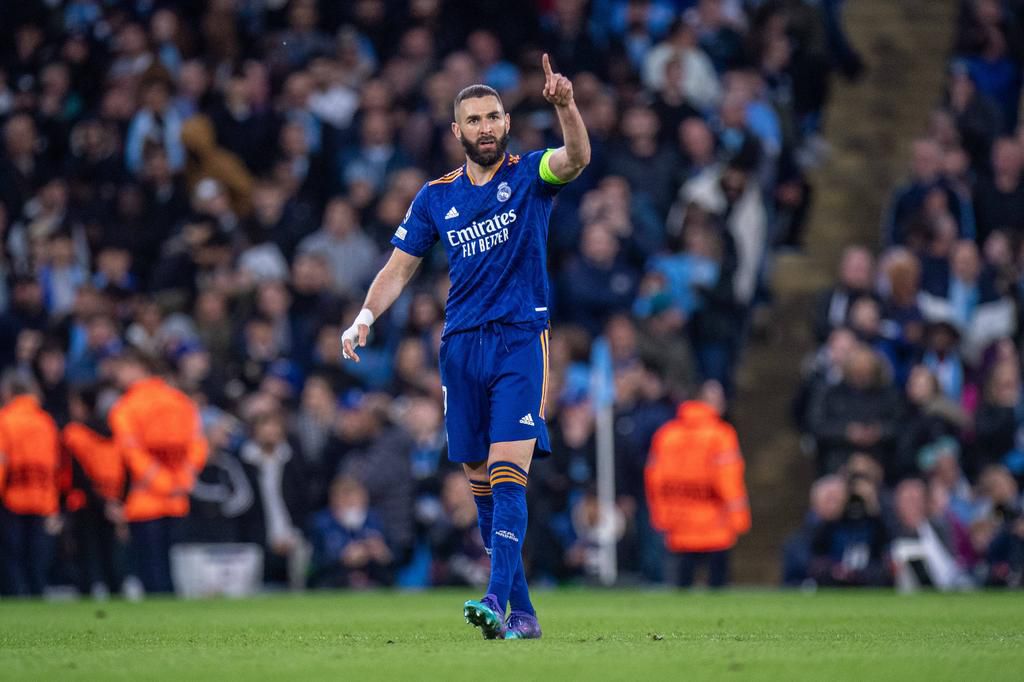 Karim Benzema continued his fine form this season by pulling one back for Real Madrid against Manchester City in the  first-half of their Champions league semi-finals first-leg at the Etihad on Tuesday night