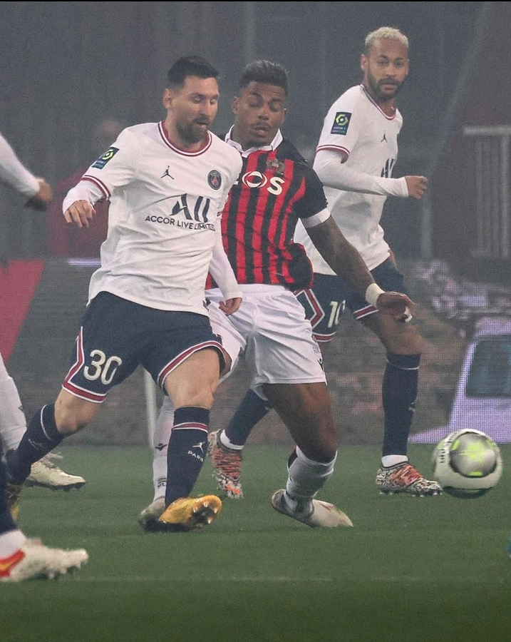 Lionel Messi created just a single chance against Nice.