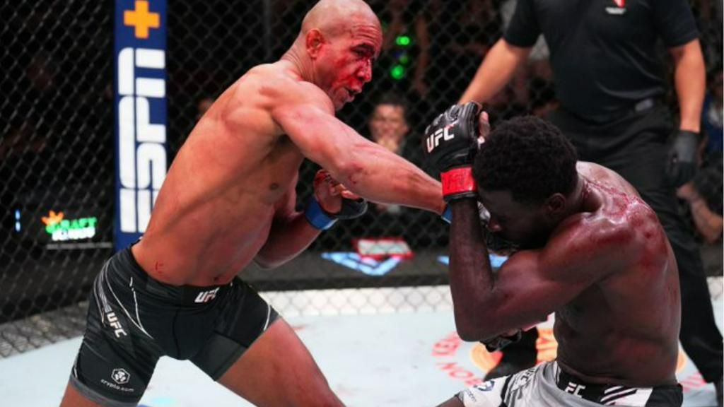 Nigeria's Chidi Njokuani stopped by Gregory Rodrigues