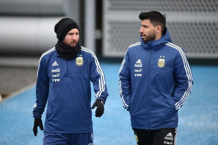 Sergio Aguero does not think he will ever play club football with superstar Lionel Messi
