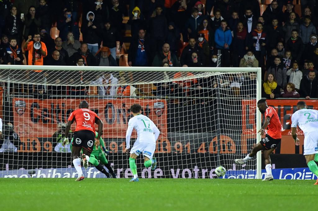 Moffi started the comeback with a nicely taken penalty