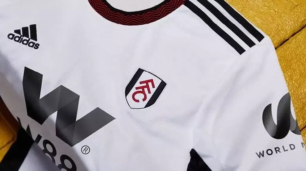 Fulham-home-kit-2022/23