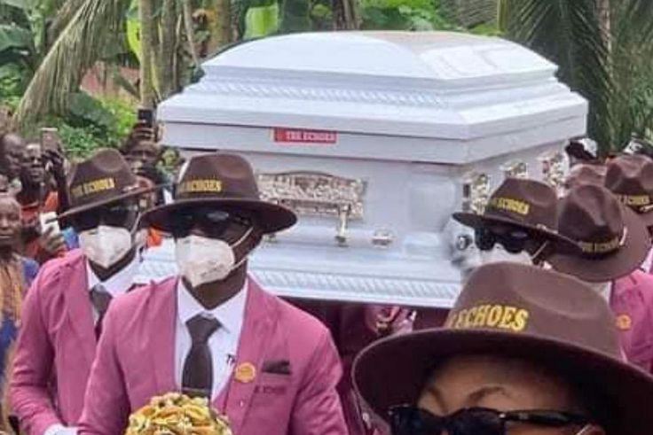 Nigerian gospel singer Osinachi Nwachukwu has been laid to rest.