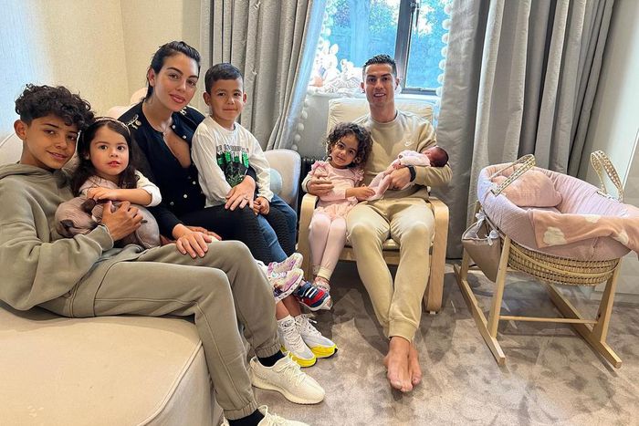 Cristiano Ronaldo has welcomed home Georgina and his baby girl after death of baby boy