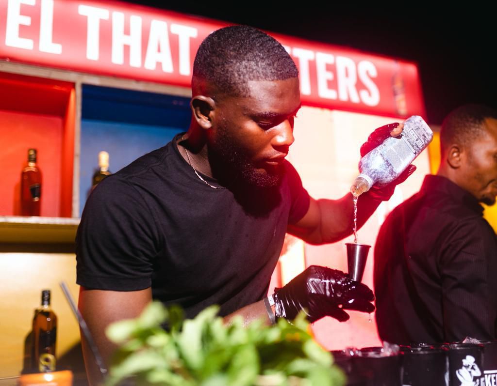 Reekado Banks, Crayon, Blaqbonez and many more deliver night to remember at Walkers District Ibadan