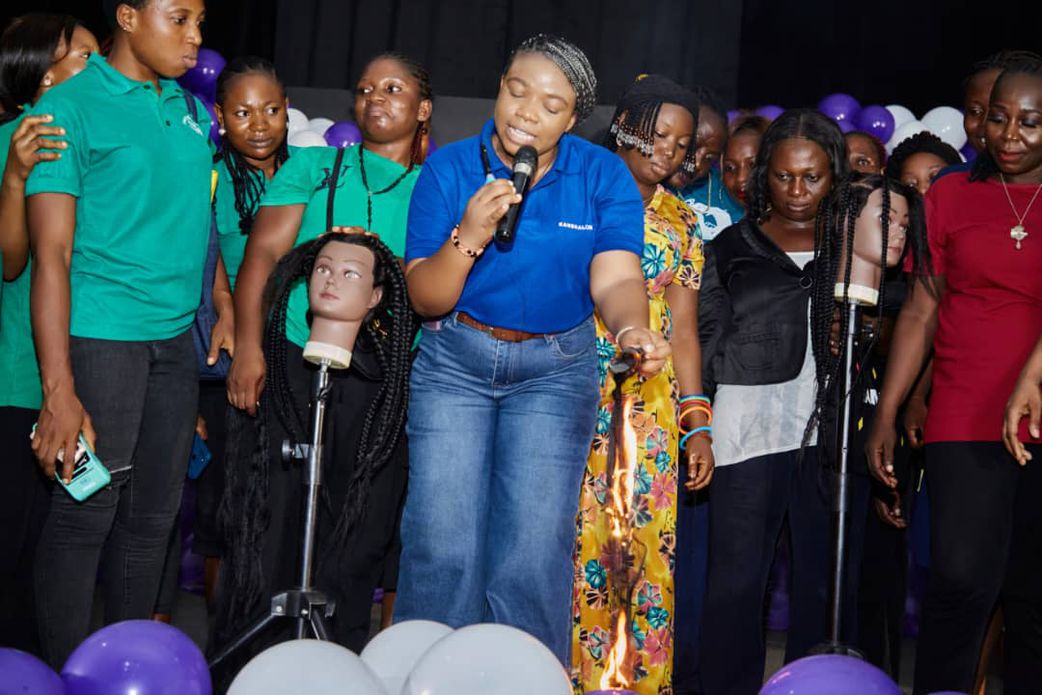 Kanekalon showcases improved features for seamless braiding experience at Abuja workshop