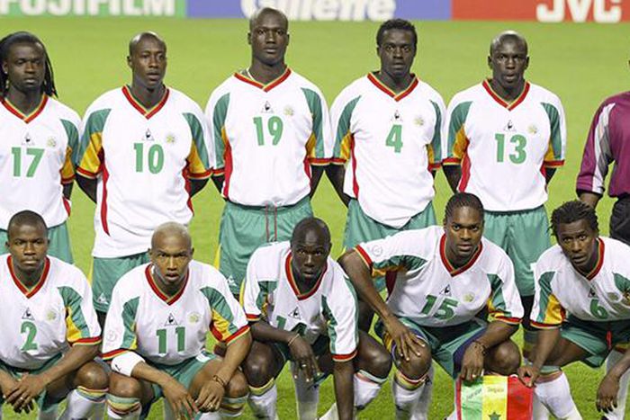 Senegal-team-v-France-2002-World-Cup