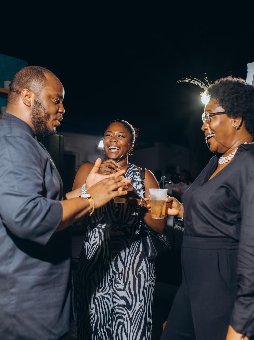 WHY THE SINGLETON IS THE PERFECT DRINK FOR CASUAL MOMENTS WITH FRIENDS