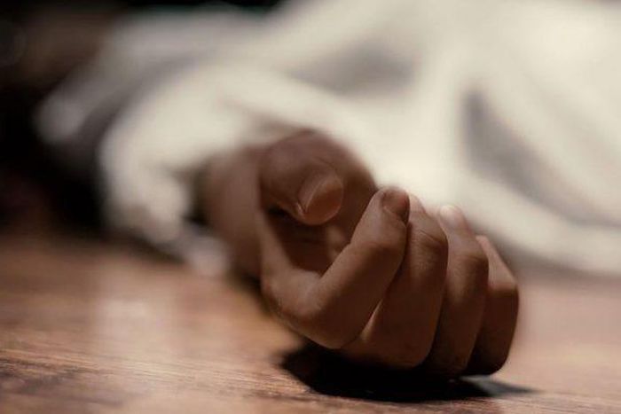 Hotel boss found dead in own hotel room in Ilorin. [Tribune]