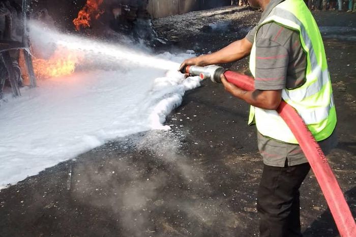 Loaded tanker burnt on Lagos-Benin Road.