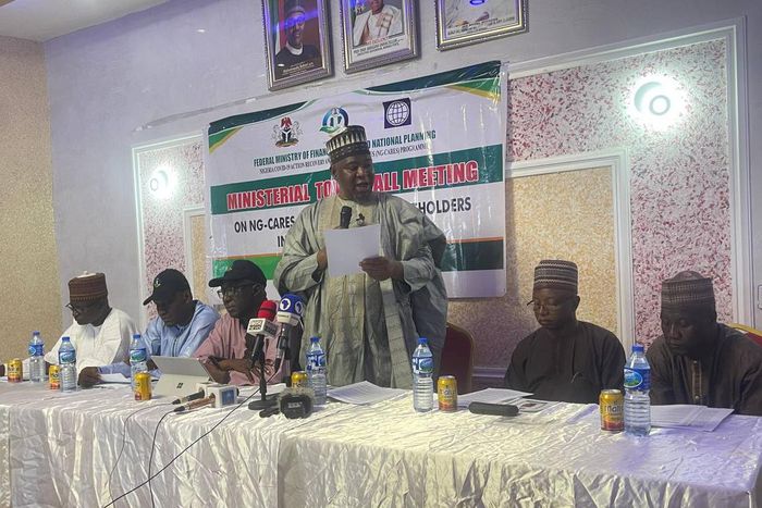 FG disburses ₦‎900m under world bank funded NG-CARES