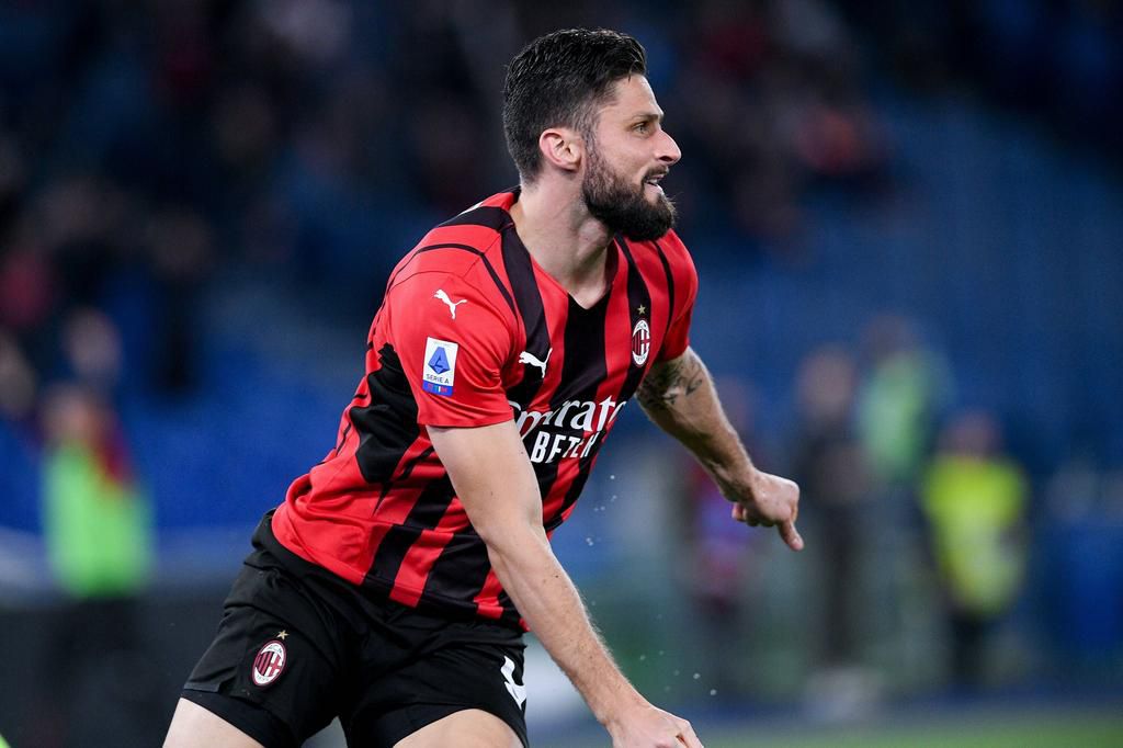 Olivier Giroud of AC Milan celebrates after scoring