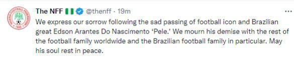 Social Media tributes to Pele