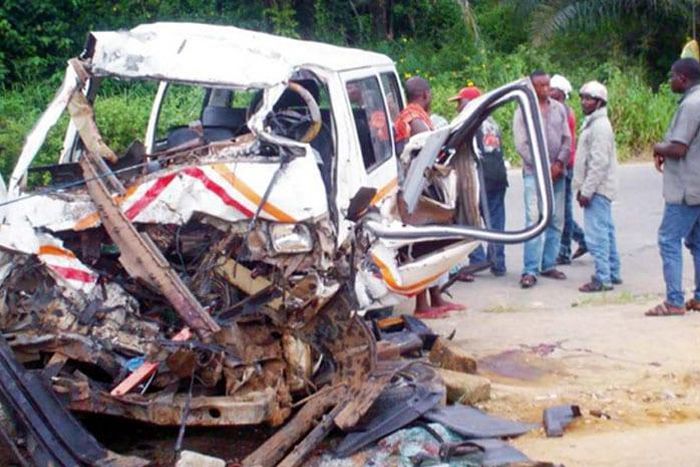 2 die, 6 injured in an accident [ThisNigeria]