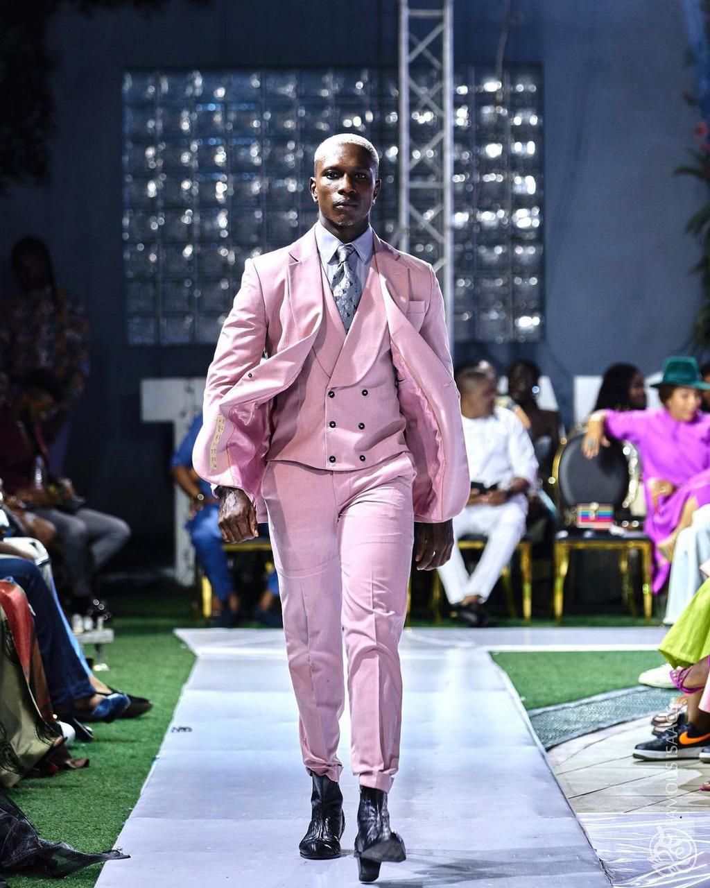 Nook International Fashion Weekend unveils spectacular celebration of global style, creativity.