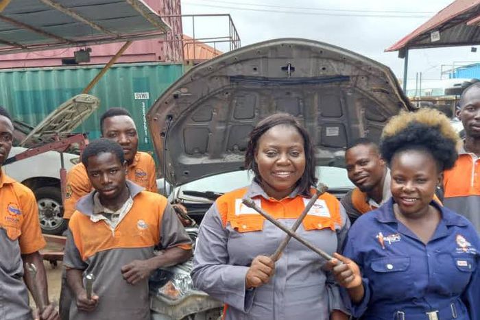 Firm to train 1,000 technicians on autogas conversion of vehicles.