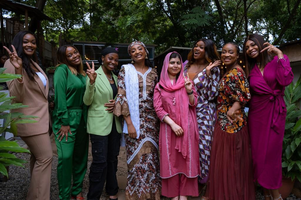 Malala Yousafzai with Nigerian influencers [Grace Ekpu/Malala Fund]
