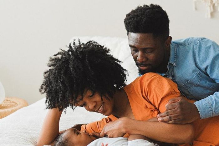 Parents with their newborn [Image: Anna Shvets]