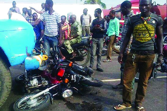 Trailer crushes motorcyclist to death on Ota-Idiroko road. (Guardian)