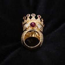 The late Tupac Shakur's ring