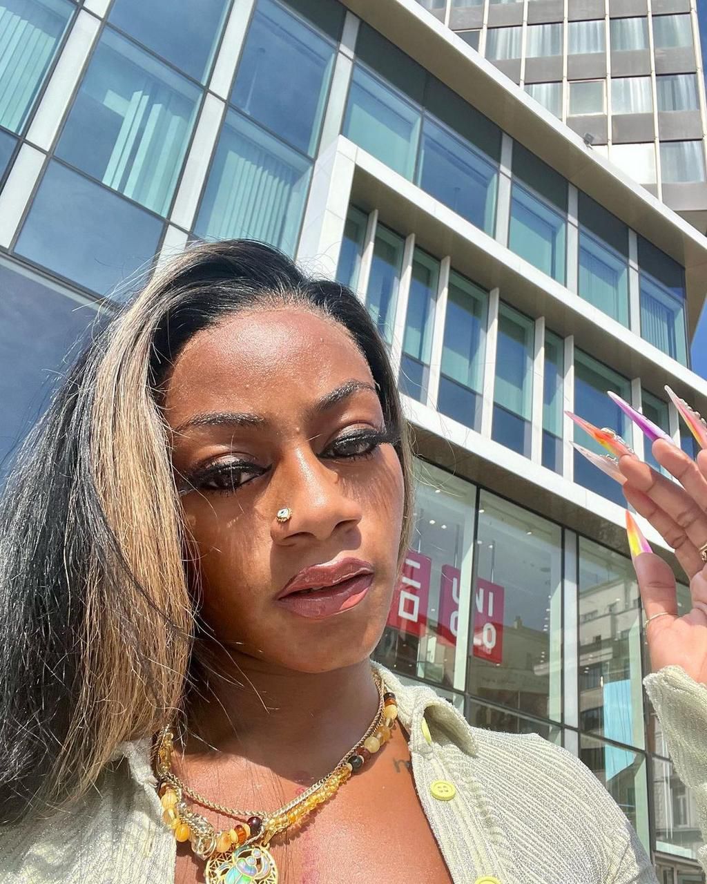 Sha'Carri wears faux eyelashes almost every time [instagram/carririchardson]