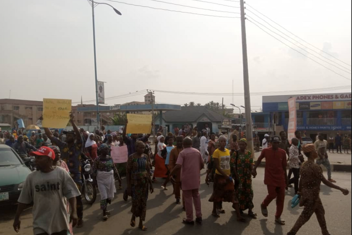 PDP members, commercial transporters stage protests in Osogbo.