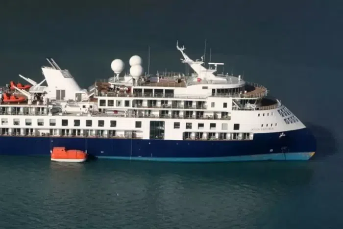 The cruise ship Ocean Explorer carrying 200 passengers has run aground off Greenland [The Sydney Morning Herald]
