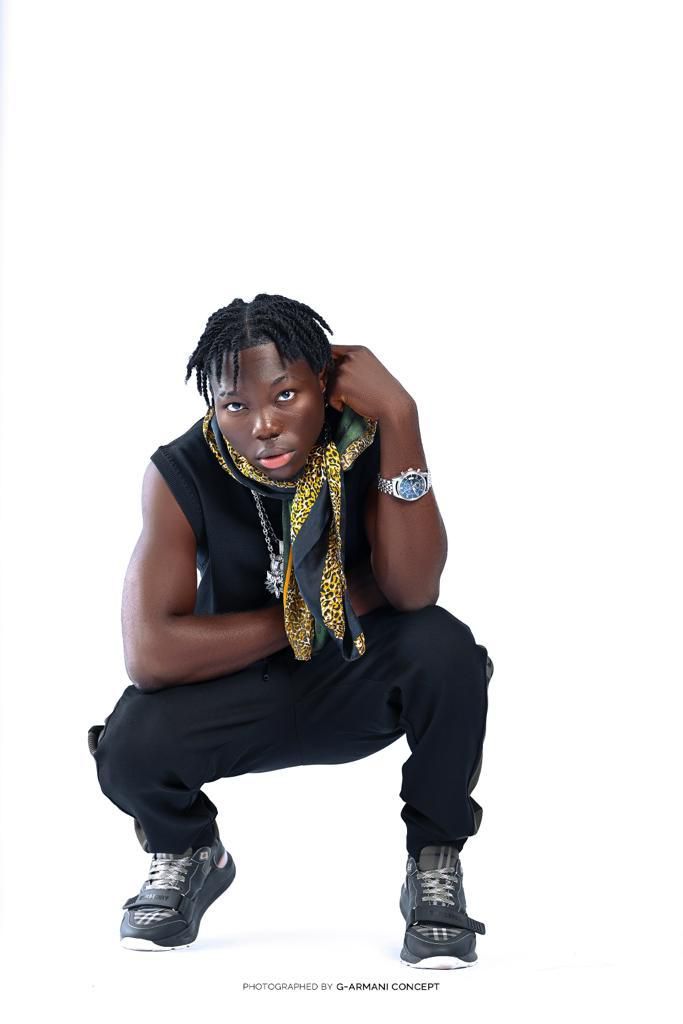 Sent Silver shares new song 'On My Own'