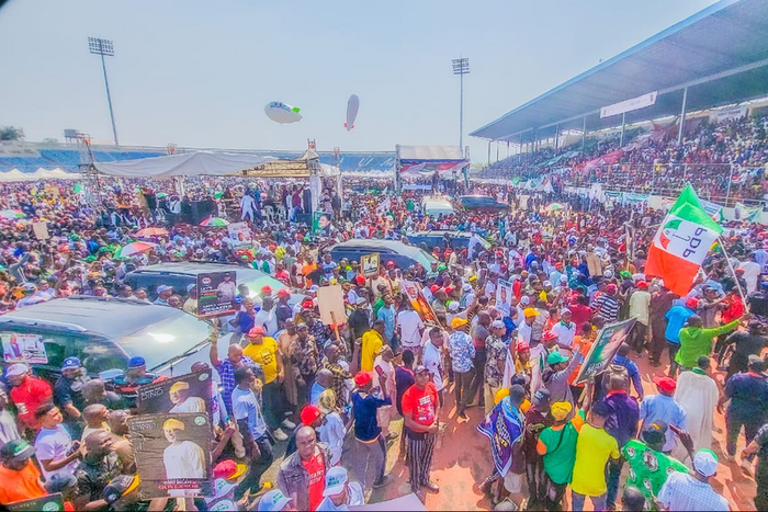 PDP rally: Traders throng Kogi stadium for brisk business.