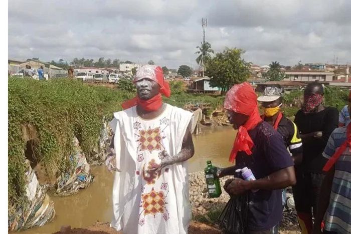 St. Paul's Anglican Basic School pupils swear by water deity over teacher's stolen phone