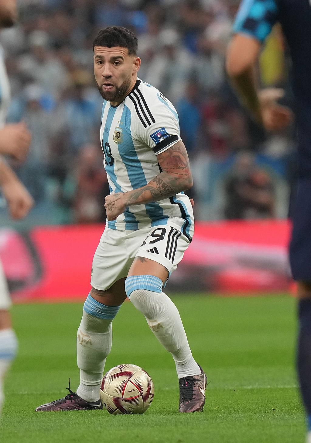 Otamendi in action for Argentina