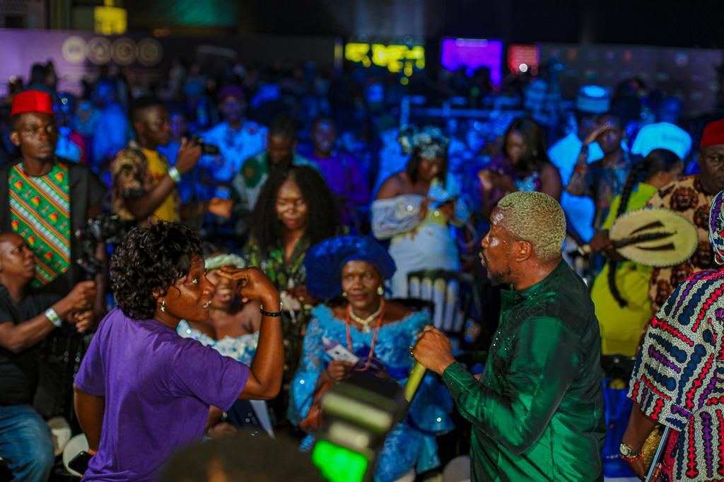 SupaKomando electrifies 9th edition of  AMVCAs!